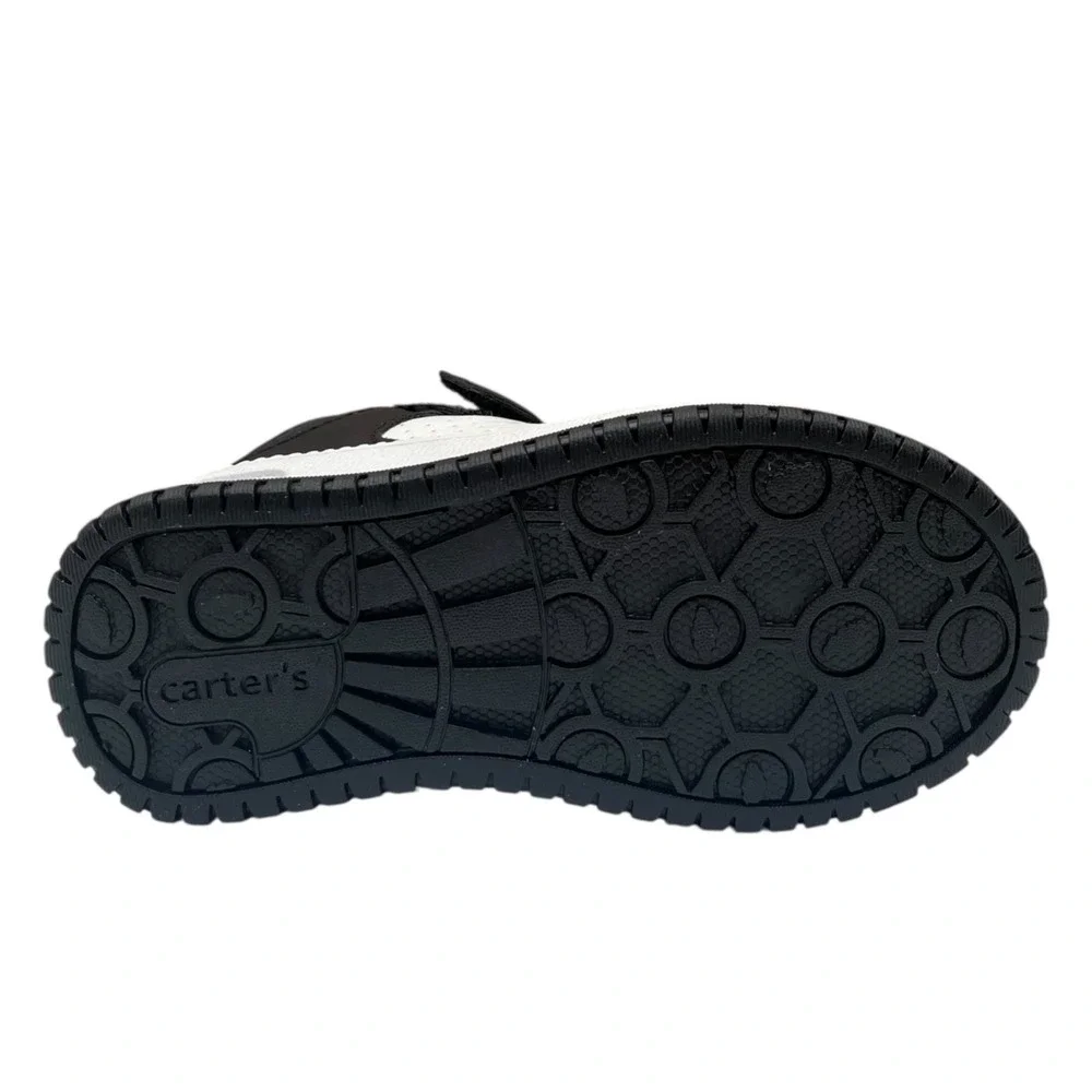 Carters Little Boys Ayngel Classic Style Slip-on Sneakers‎ Size 11 Black White